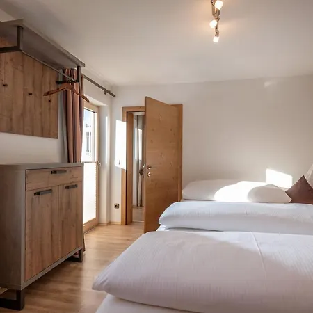 Stockl Apartment